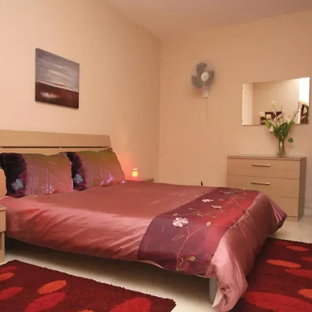 Lejlighed Fully Airconditioned In The Heart Of Malta *