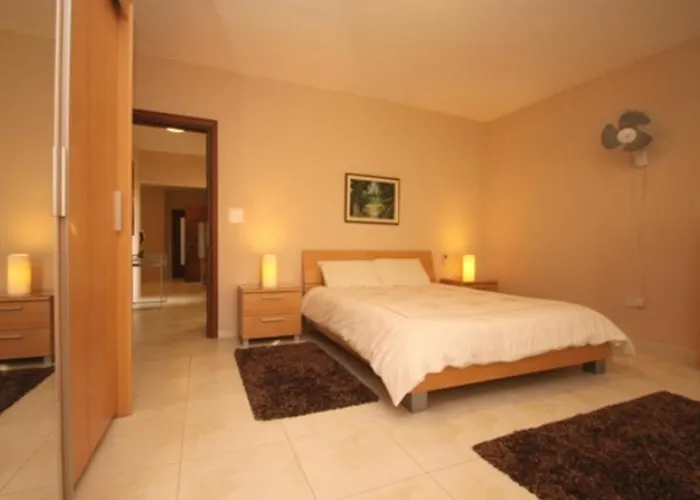 Fully Airconditioned In The Heart Of Malta * Żebbuġ